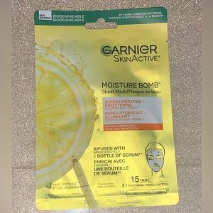 💫🎁 FREE GWP 💫 [💠FREE when…]- Garnier Moisture Bomb Sheet Mask